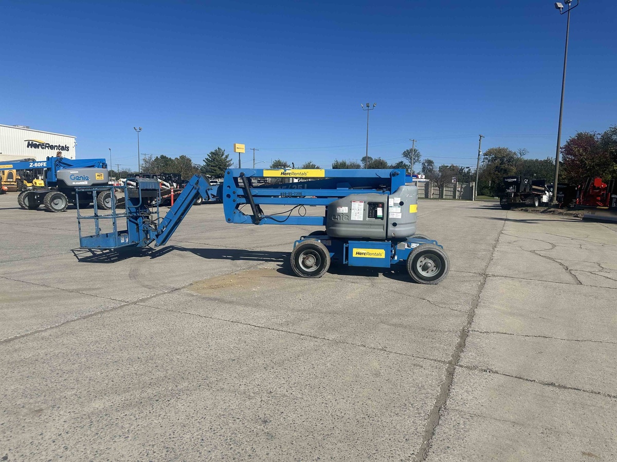 2015 Genie Z-45/25J