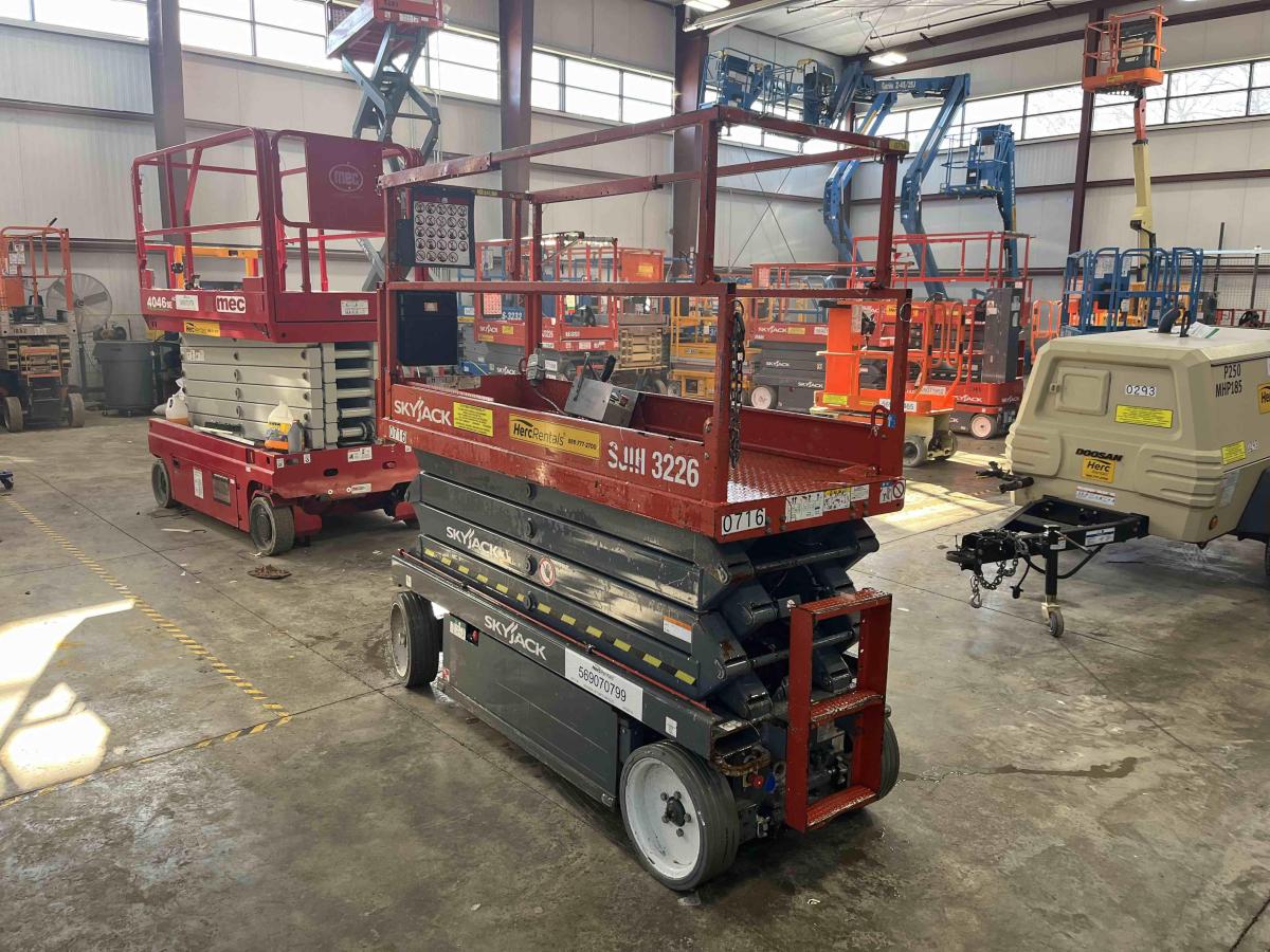 2014 Skyjack SJ3226