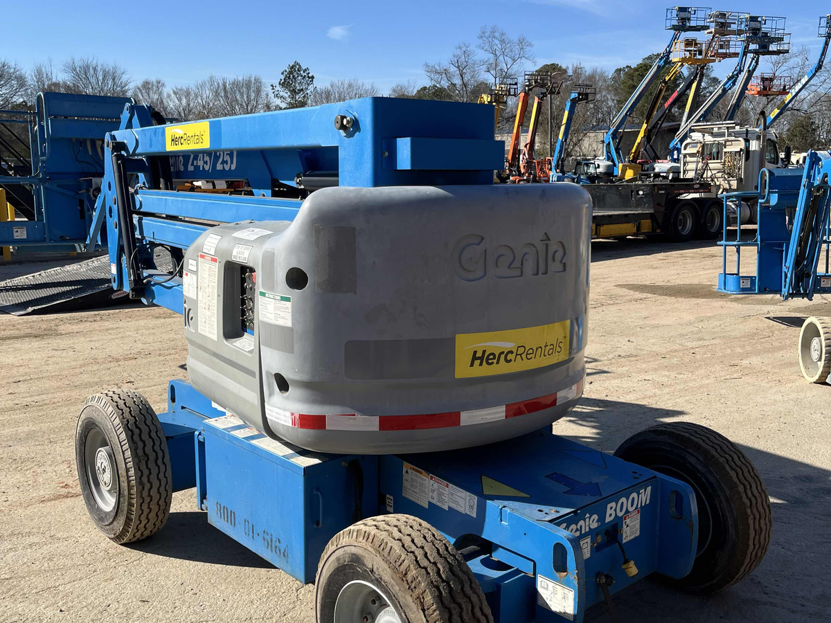 2014 Genie Z-45/25J-3