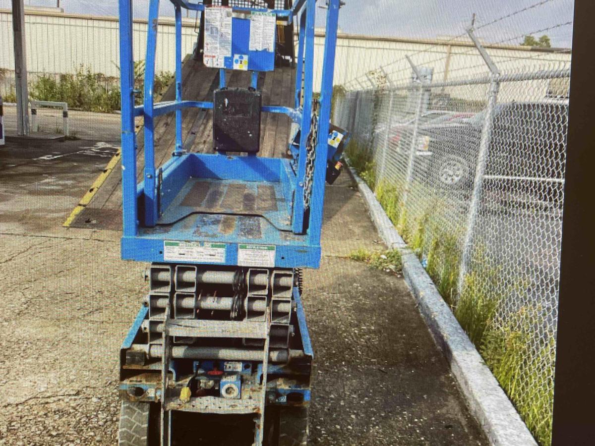 2018 Genie GS-1930