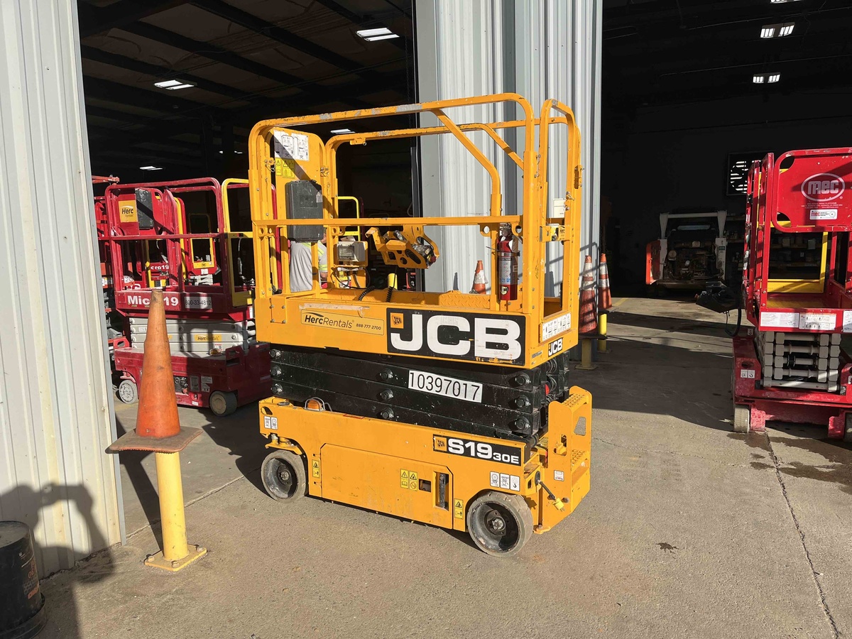 2022 JCB S1930E-3