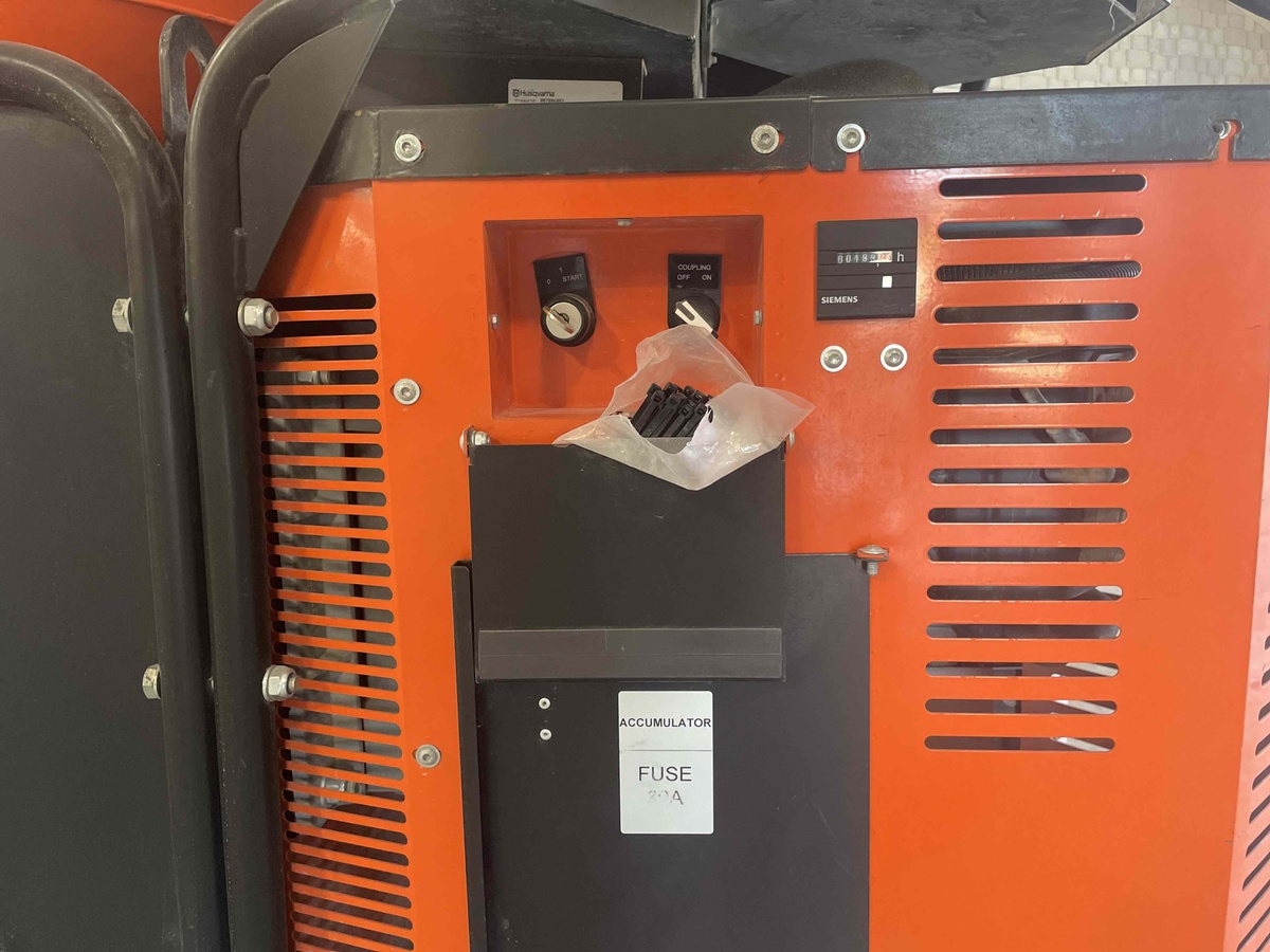 2021 Husqvarna T 8600-7