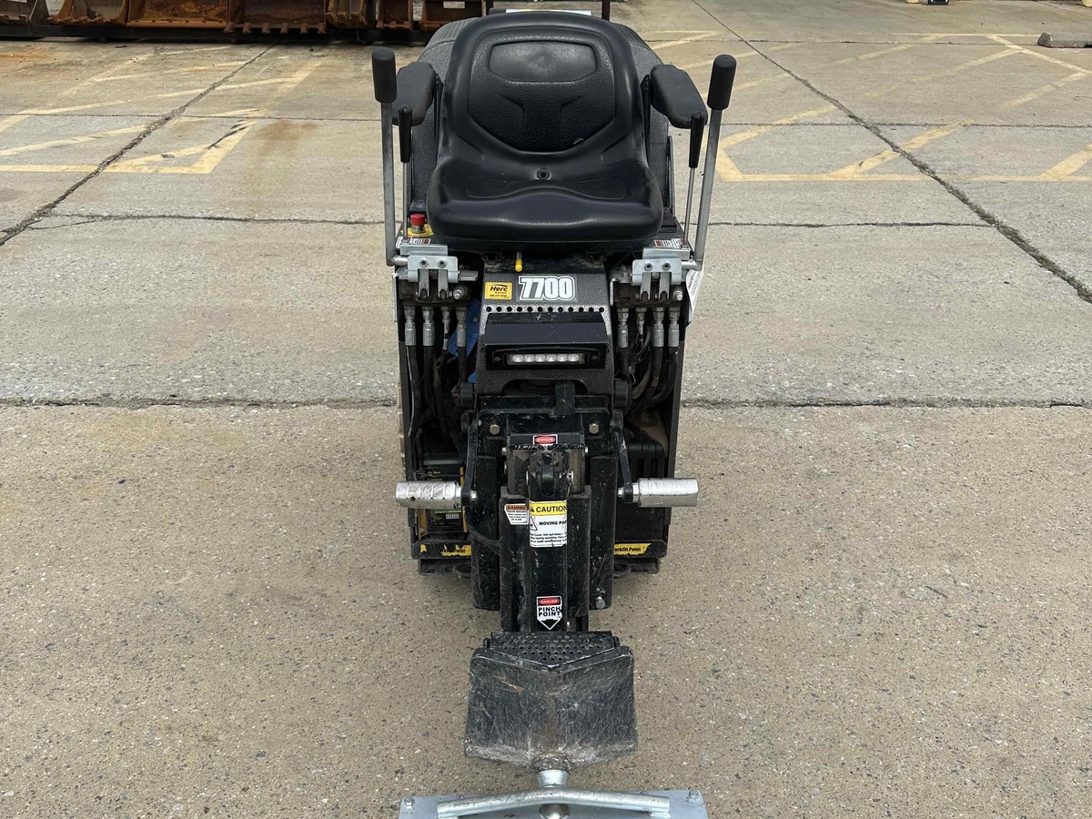 2022 National Flooring Equipment 7700-7