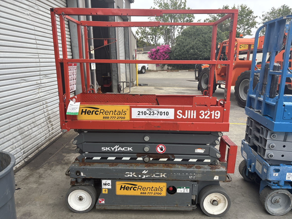 2018 Skyjack SJ3219-4