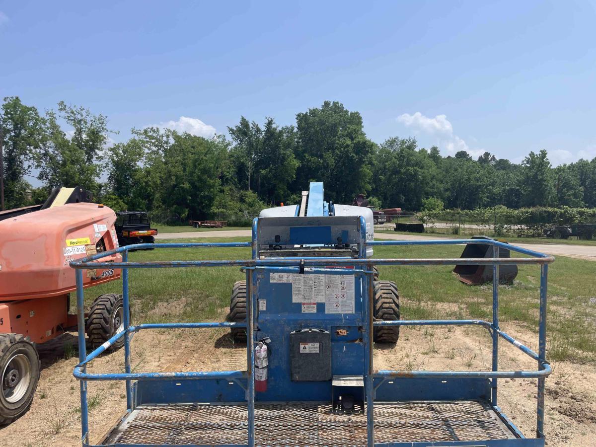 2014 Genie S-60X