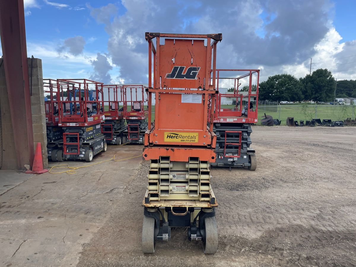 2018 JLG 2632ES-4