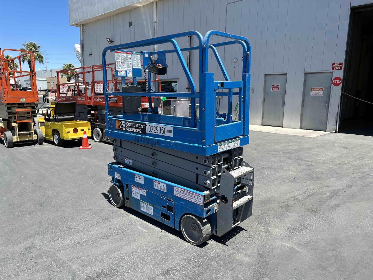 2017 Genie GS-1930