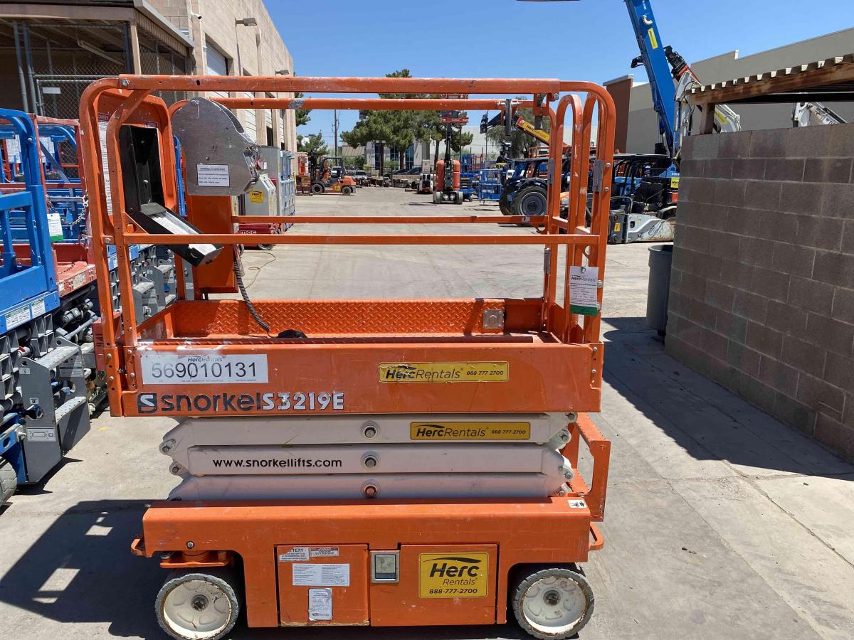 2019 Snorkel S3219E