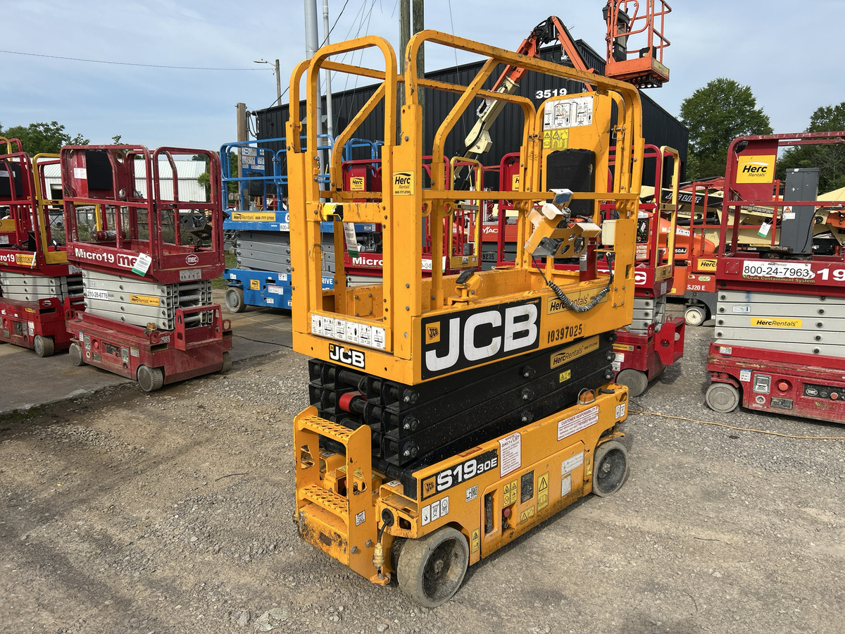 2022 JCB S1930E