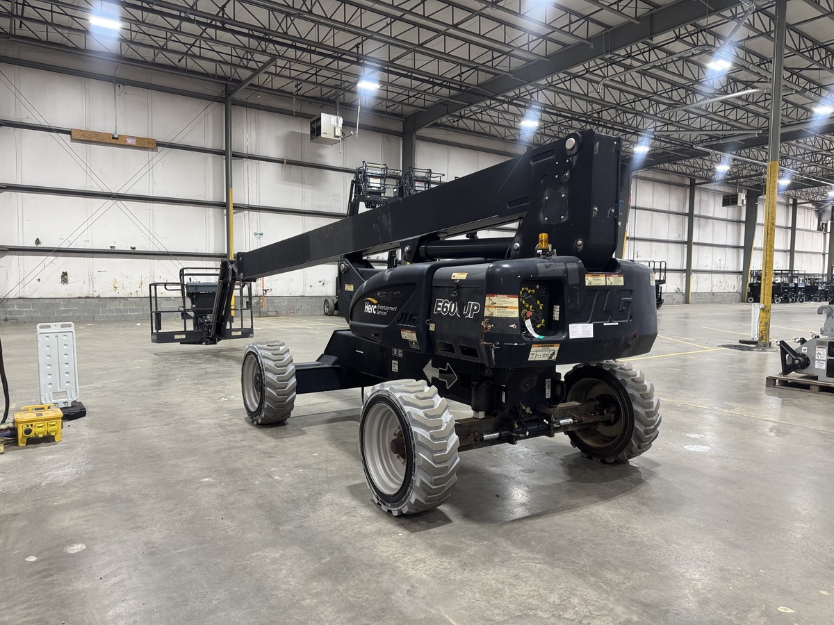 2018 JLG E600JP
