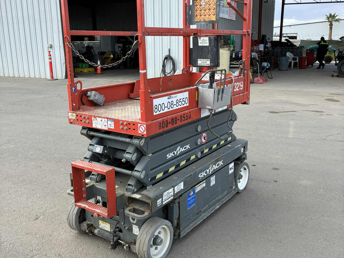 2016 Skyjack SJ3219-6