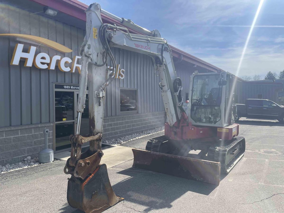 2019 Takeuchi TB280FR