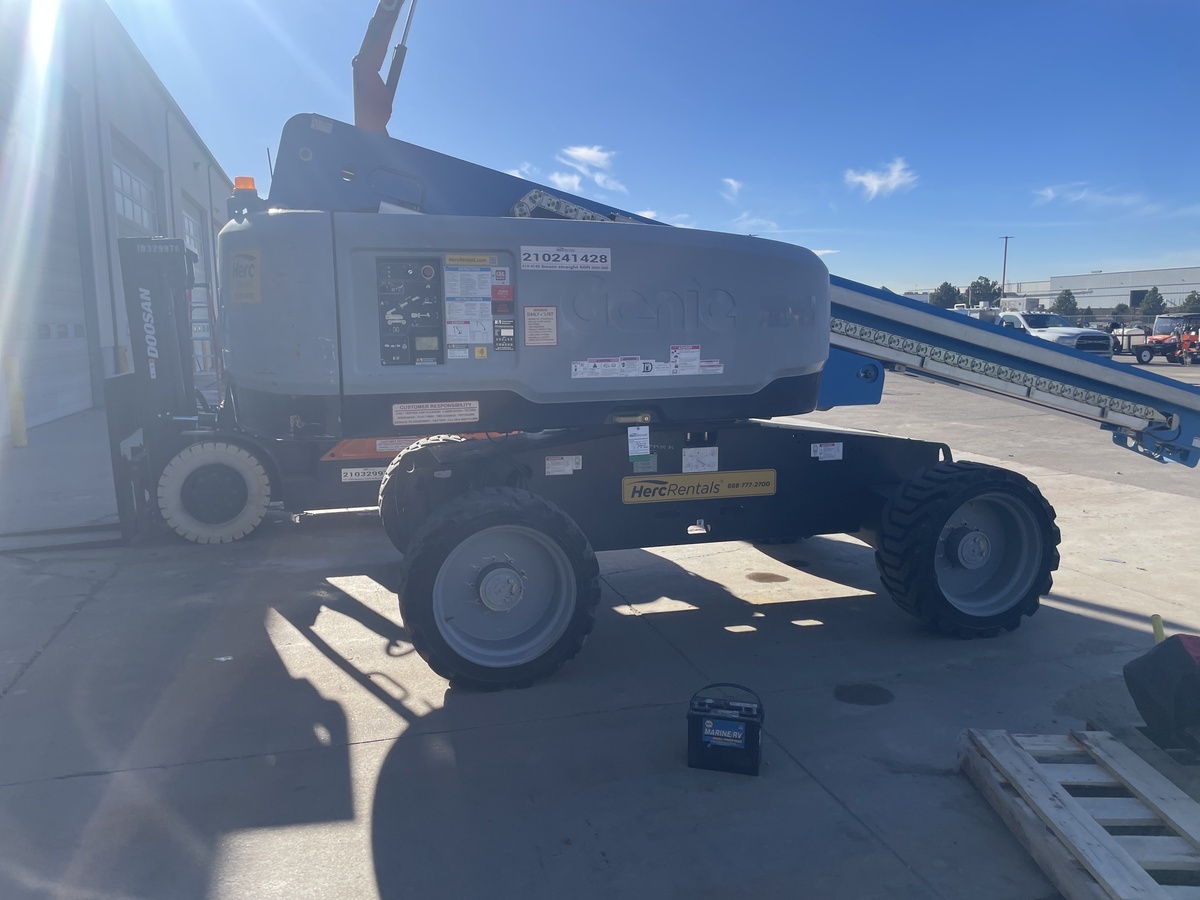 2018 Genie S-60