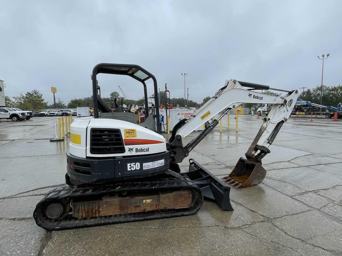 2018 Bobcat E50