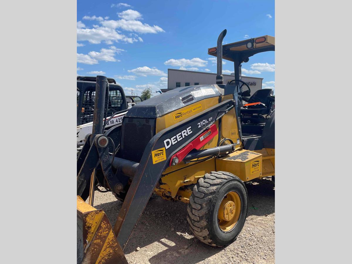 2016 John Deere 210LEP-4