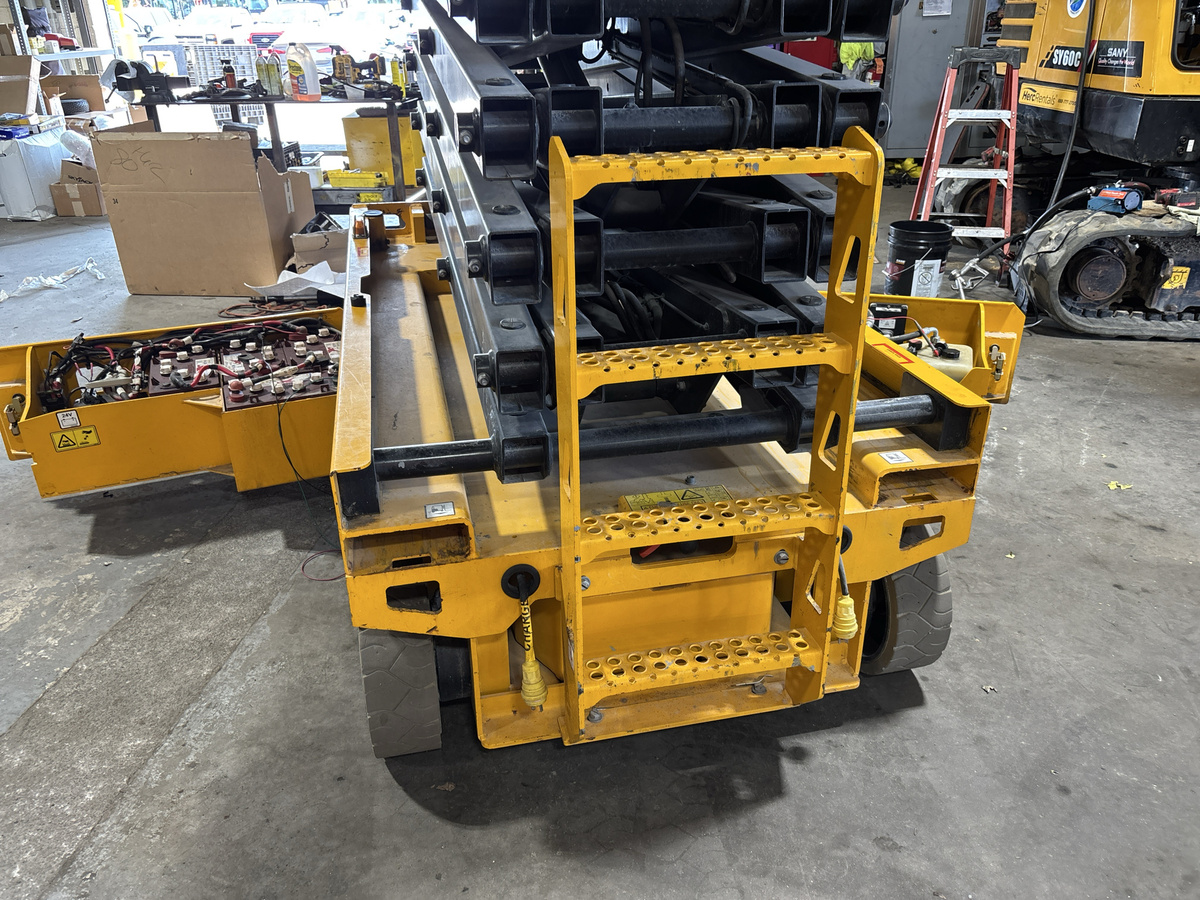 2022 JCB S4046E-7