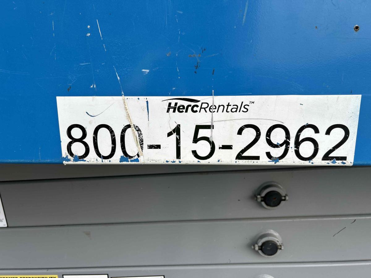 2017 Genie GS-4047