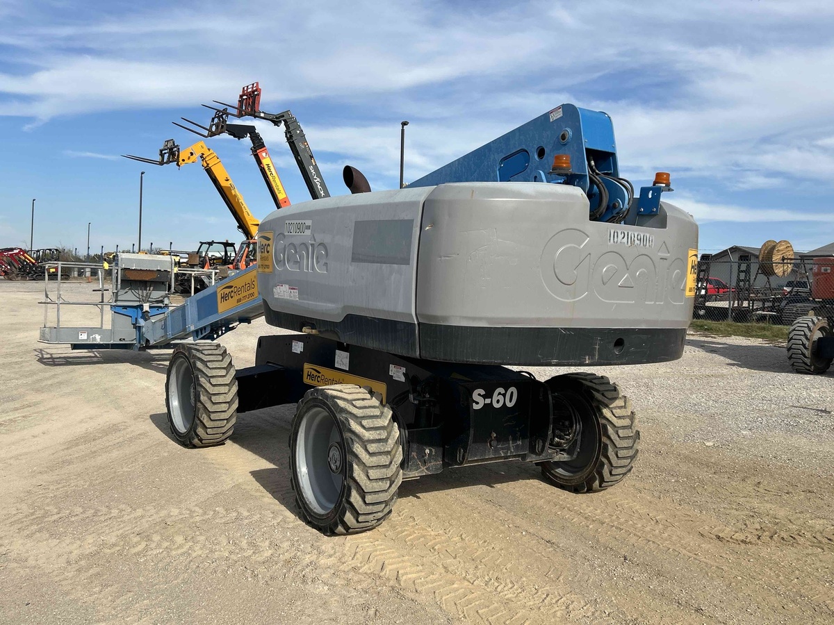 2017 Genie S-60-8