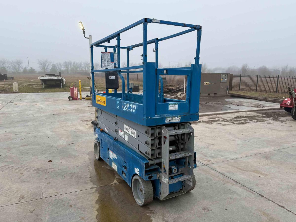 2018 Genie GS-2632