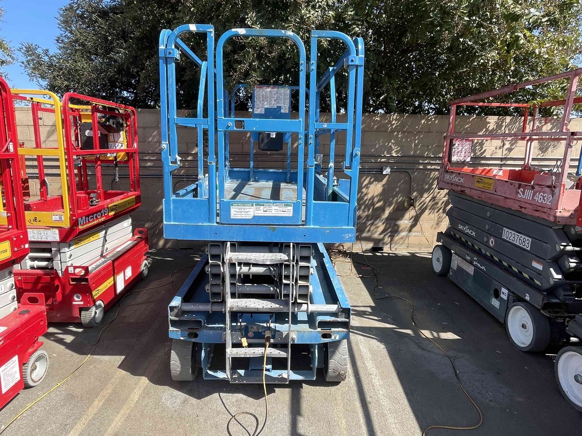 2017 Genie GS-2646-1