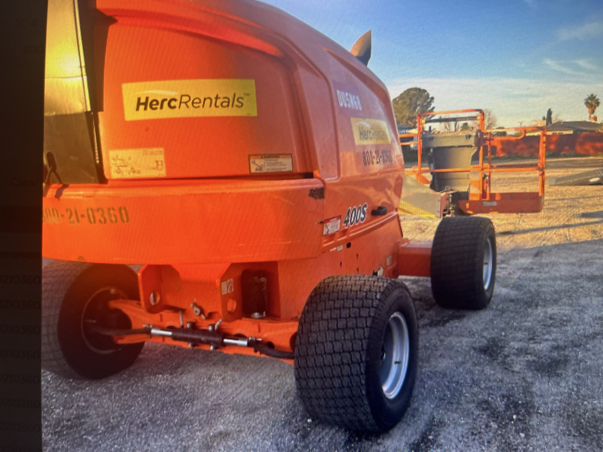 2018 JLG 400S-3