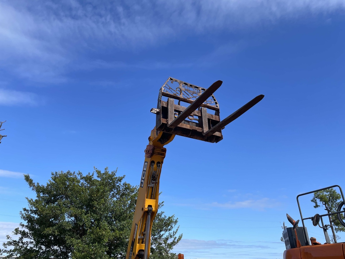 2023 JCB 505-20 TC-5