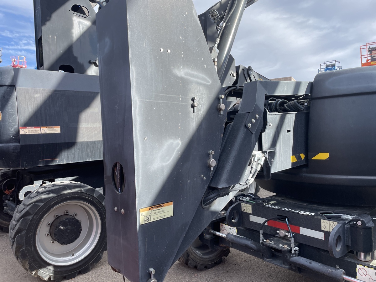 2018 JLG 600A-6
