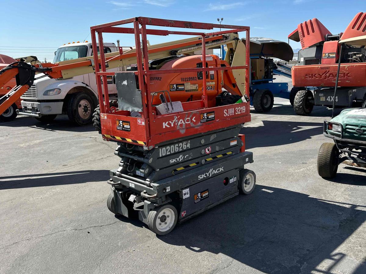 2016 Skyjack SJ3219