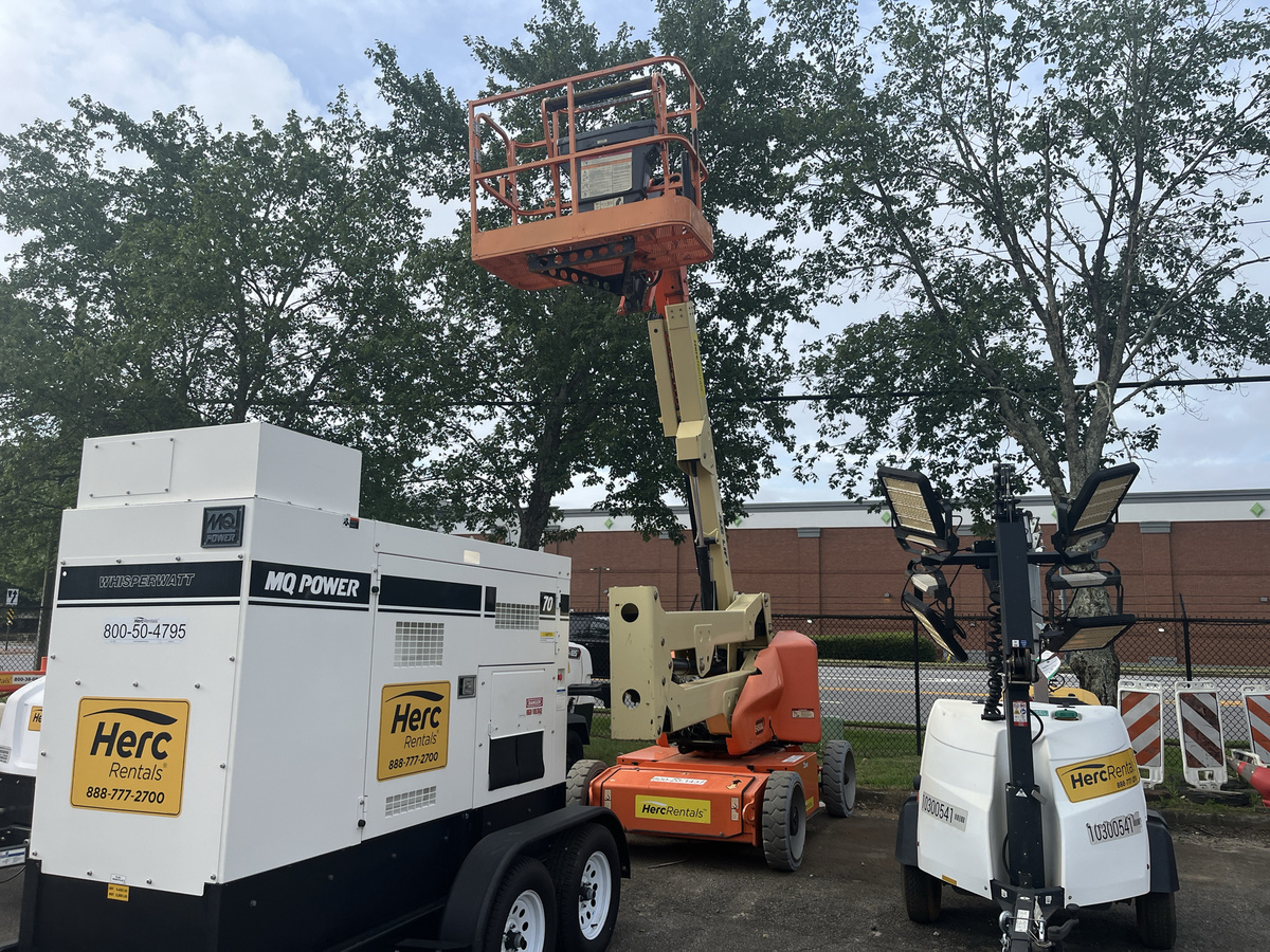 2018 JLG E450AJ-2