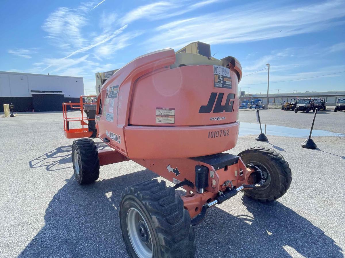 2016 JLG 450AJ-9