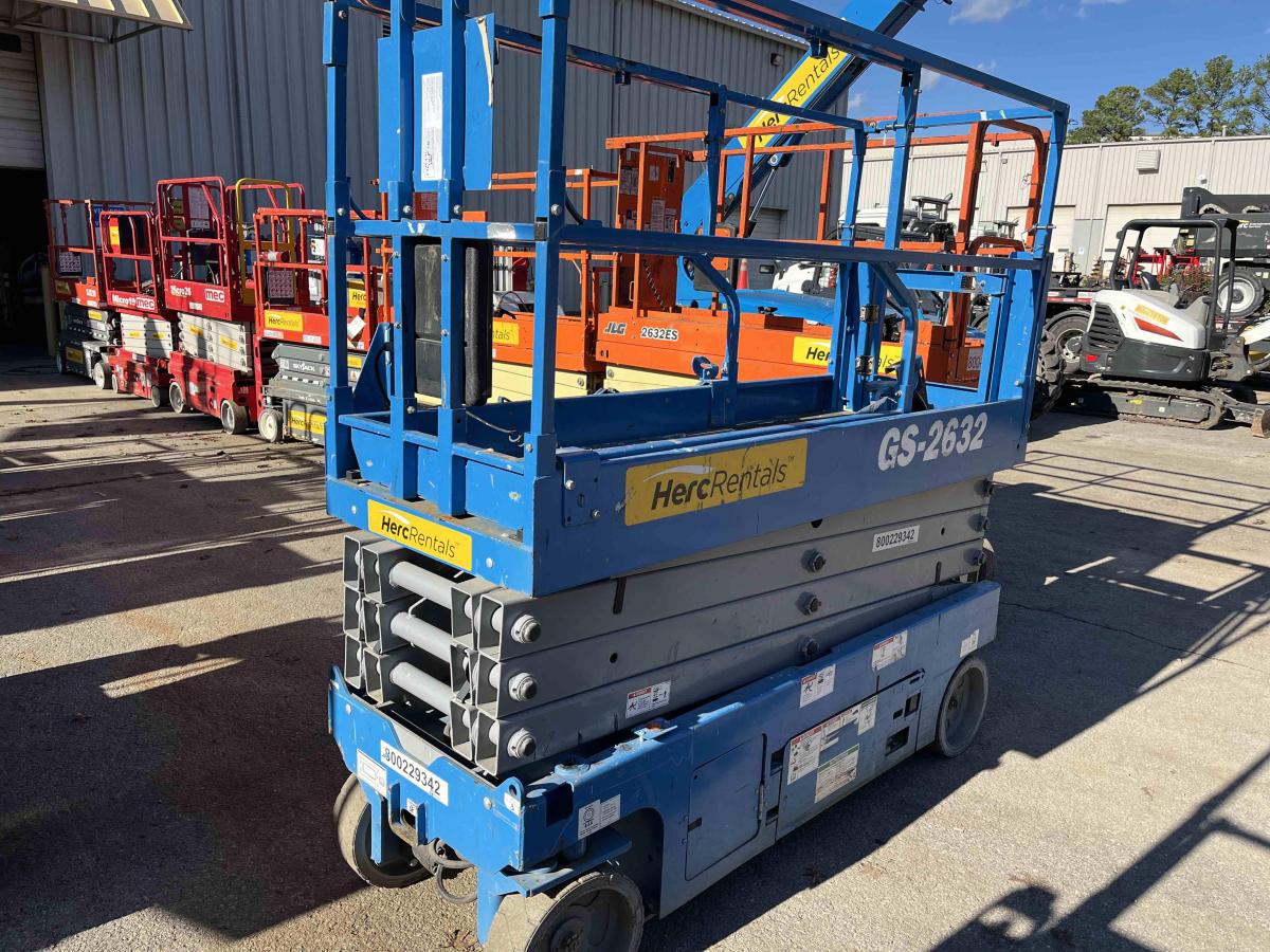 2018 Genie GS-2632