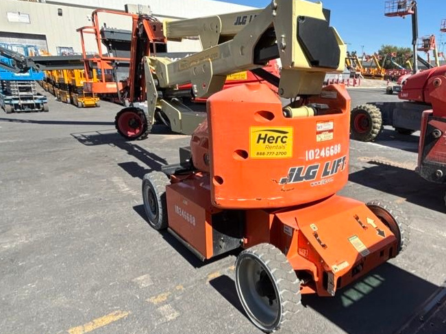 2018 JLG E400AJPN-3