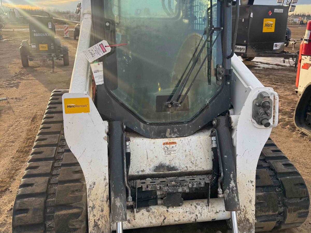 2019 Bobcat T740-3