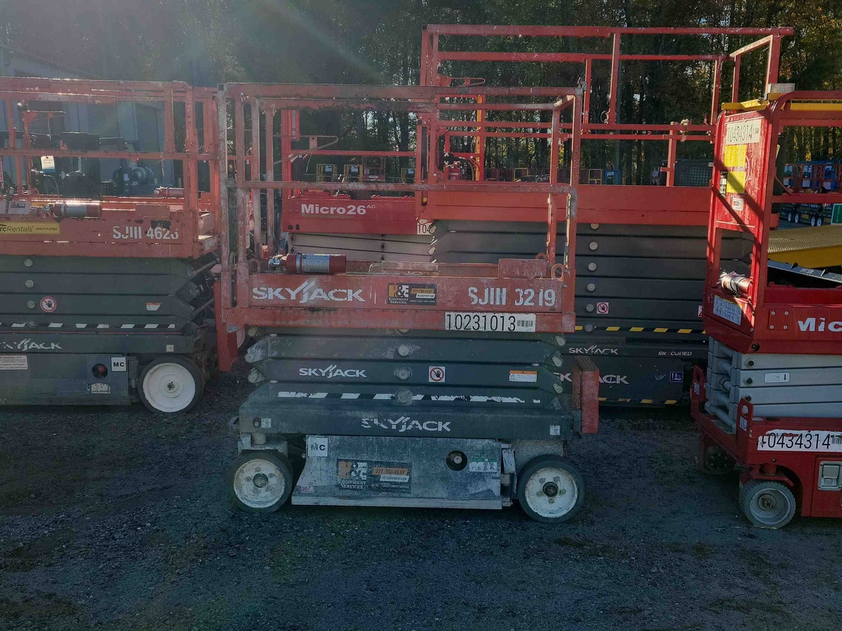 2017 Skyjack SJ3219-2