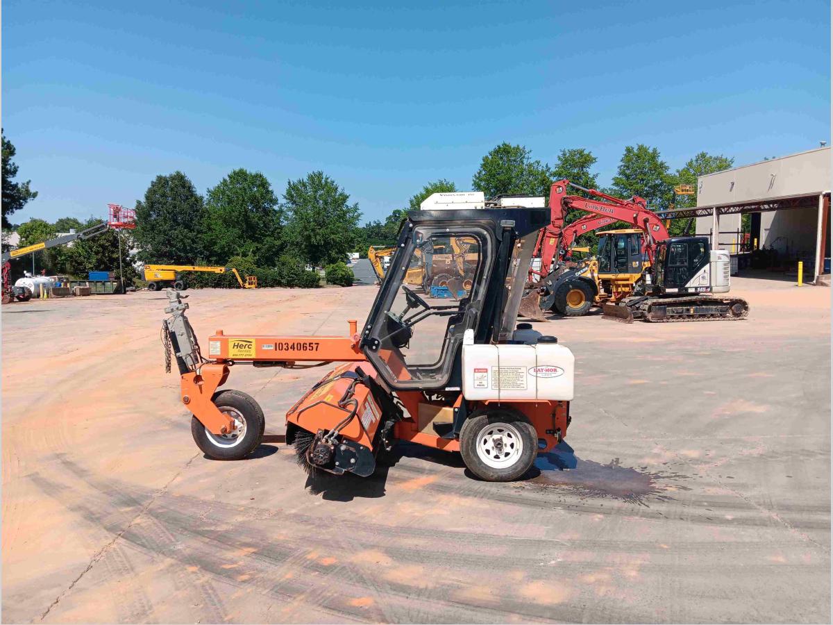 2021 LayMor SM300-3