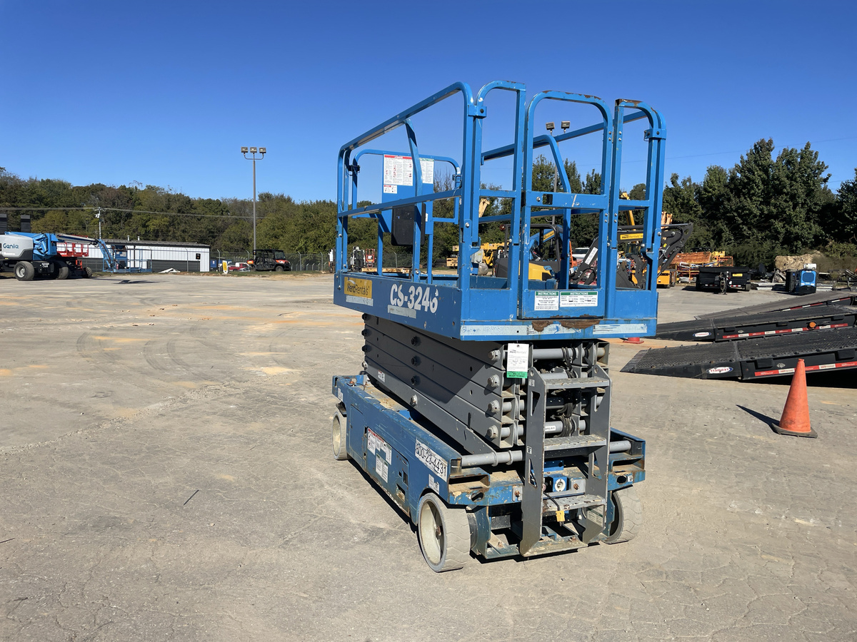 2018 Genie GS-3246-3