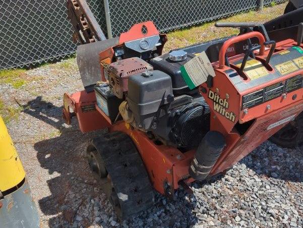 2015 Ditch Witch RT12