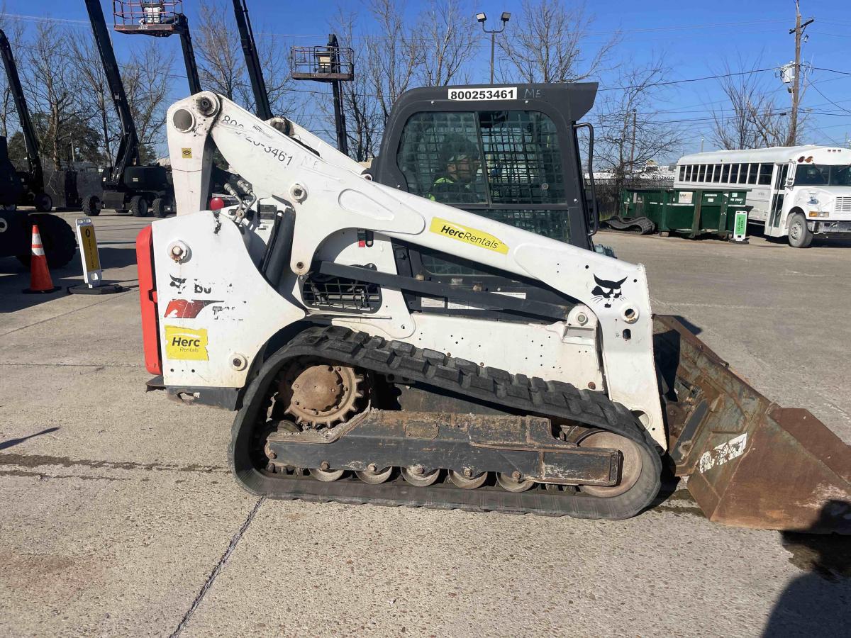 2019 Bobcat T740