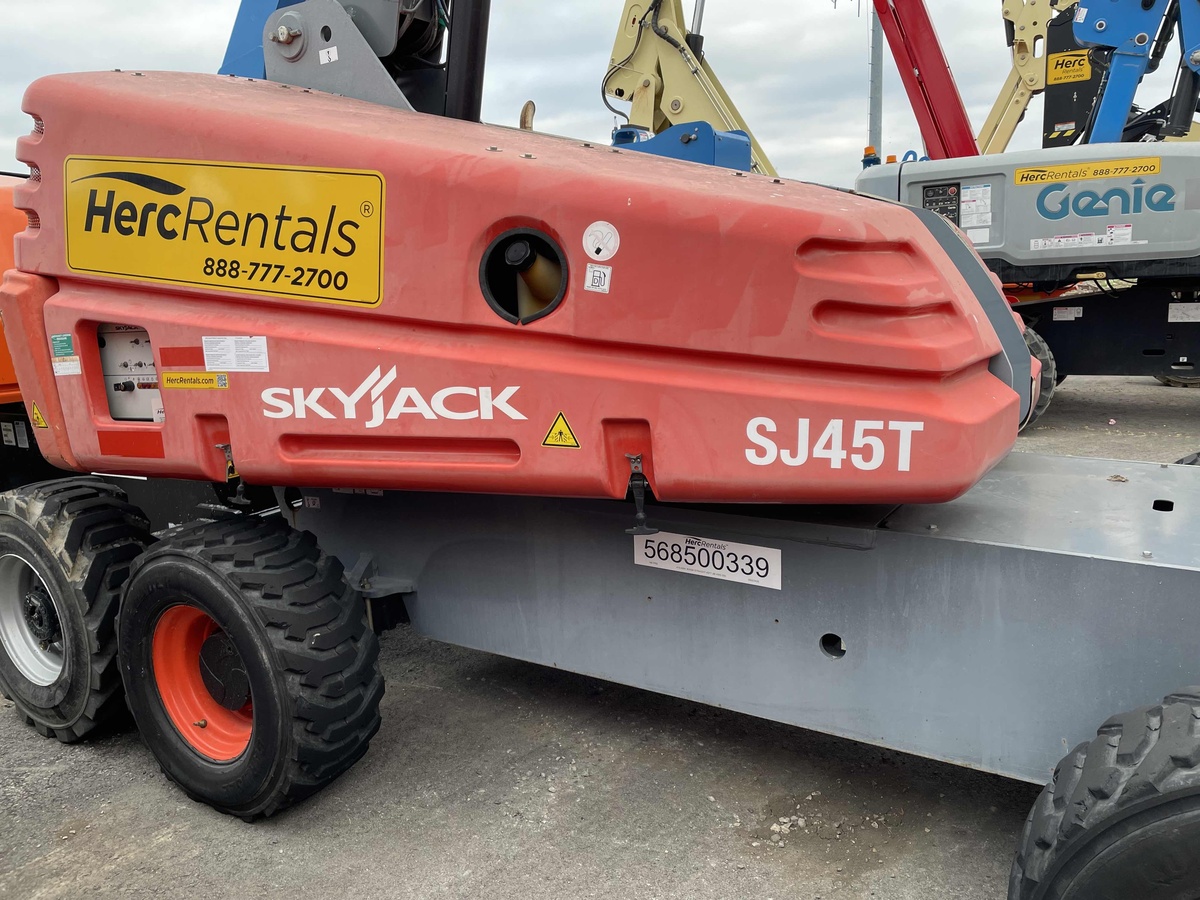 2018 Skyjack SJ45 T
