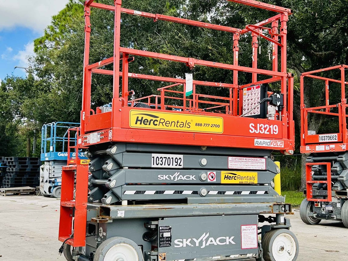 2022 Skyjack SJ3219-4