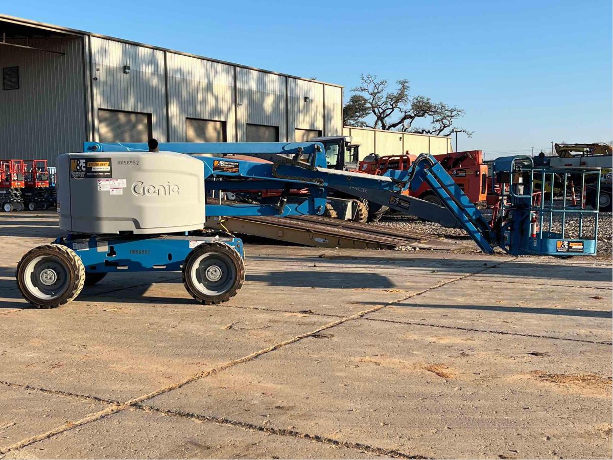 2016 Genie Z-45/25 RT