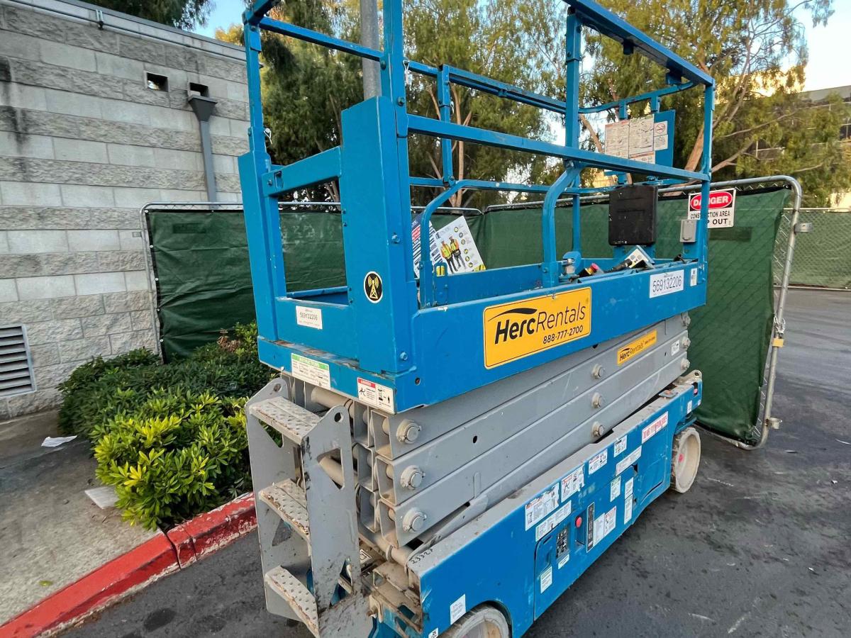 2018 Genie GS-2632