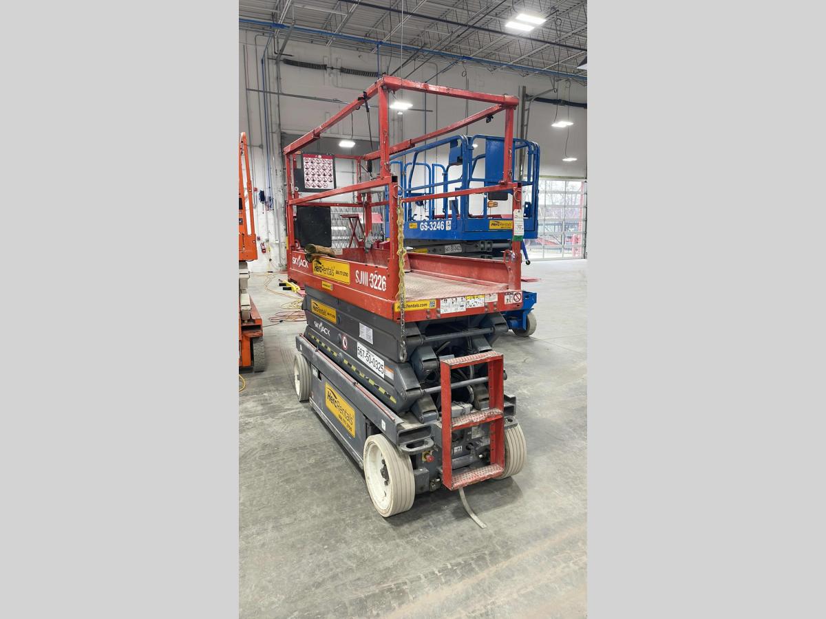 2014 Skyjack SJ3226