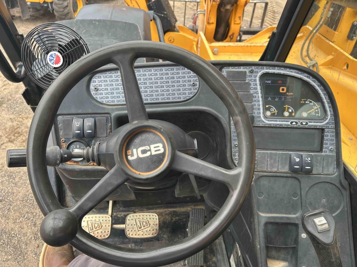 2021 JCB 510-56-7