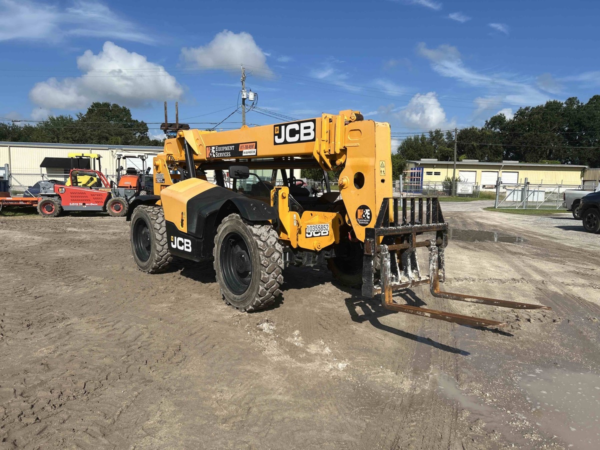 2022 JCB 507-42-2