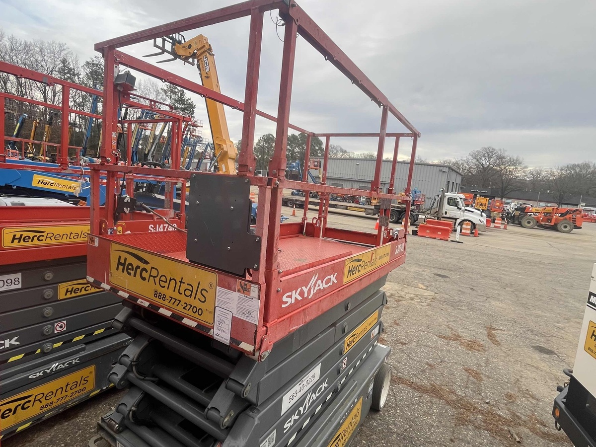 2020 Skyjack SJ4740