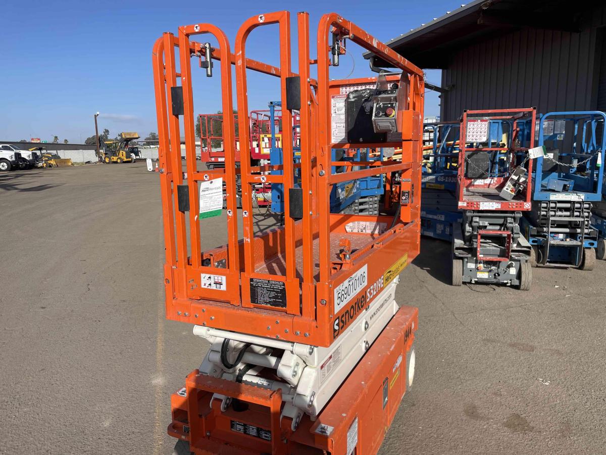 2022 Snorkel S3219E