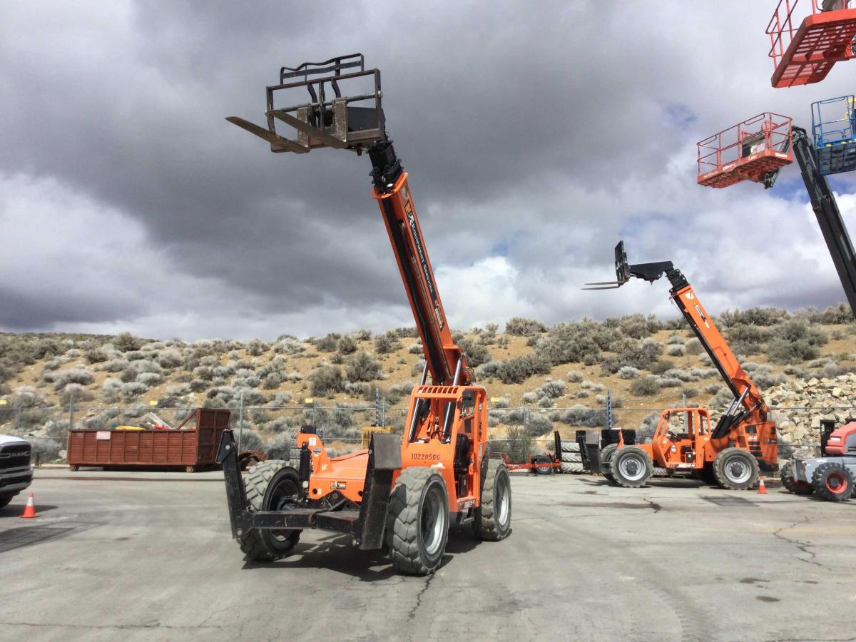 2018 SkyTrak 10054