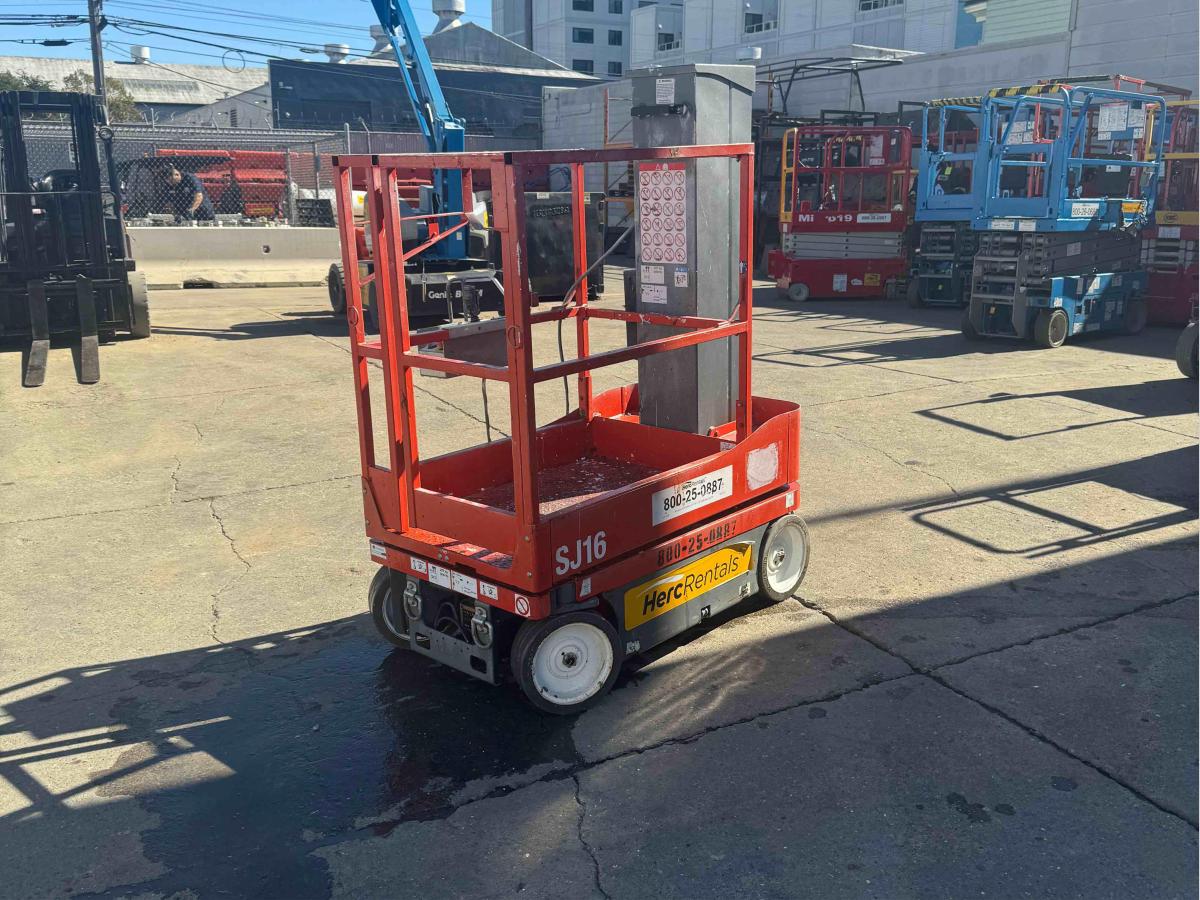 2019 Skyjack SJ16