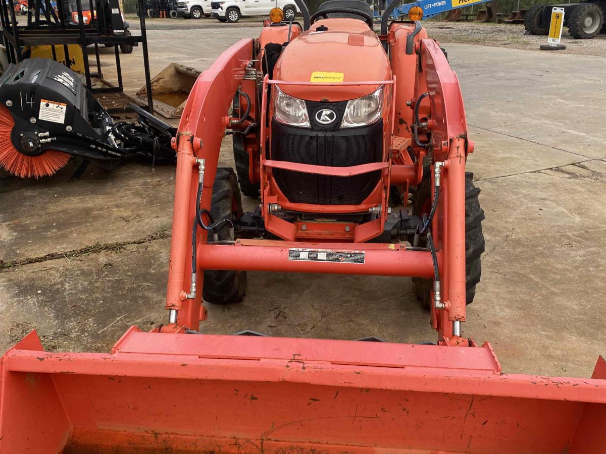 2018 Kubota L4701